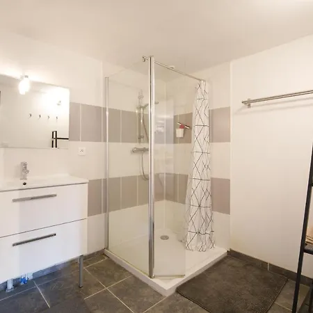 Le Fournia Bed & Breakfast